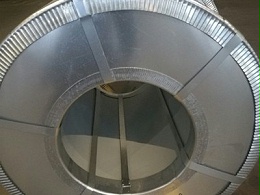 山东彩钢板压型厂家，彩涂卷纵剪价格表，天物彩板